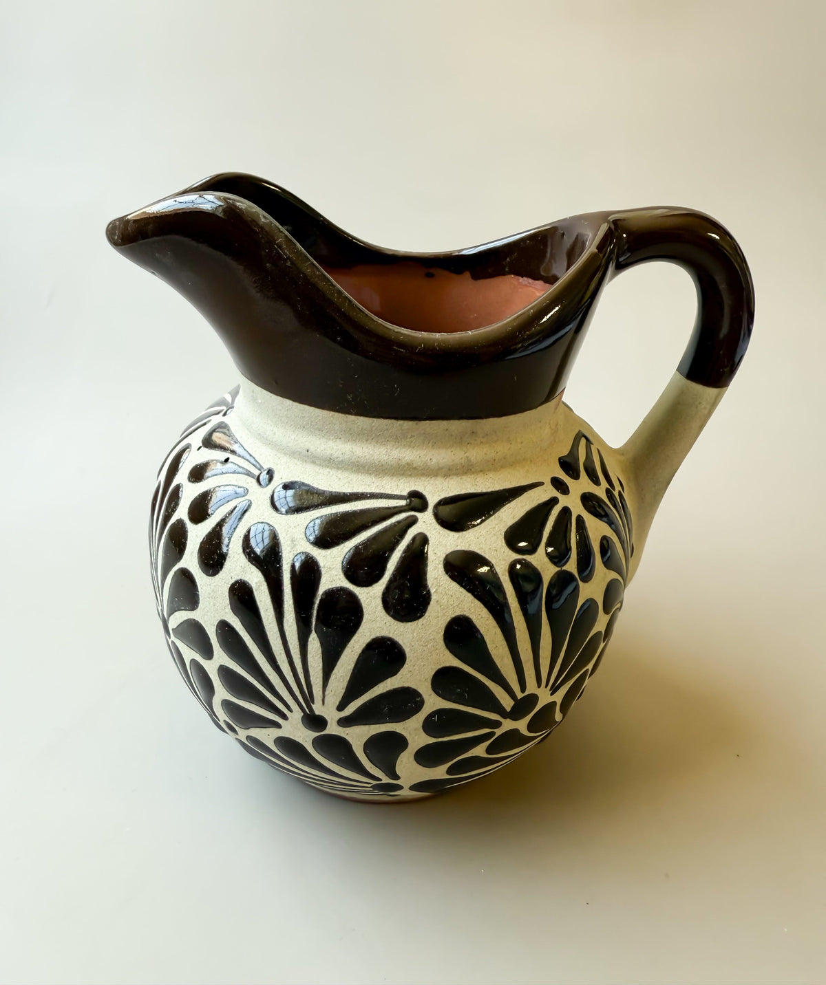 Talavera Style Clay Pitcher - Engobe Jarra Barro