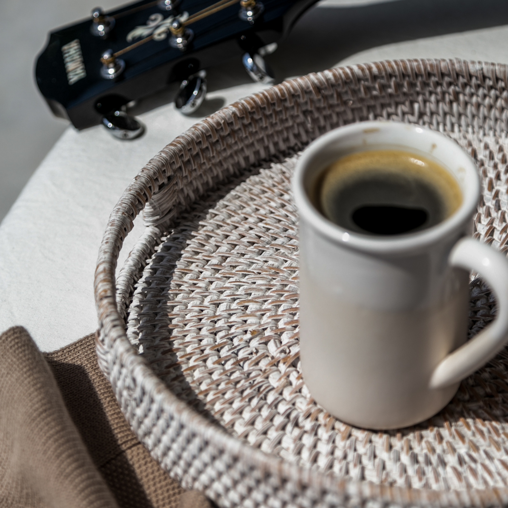 White Round Rattan Tray — Boho Woven Tray for Coffee Table, Cottage Home Decor & Farmhouse Styling