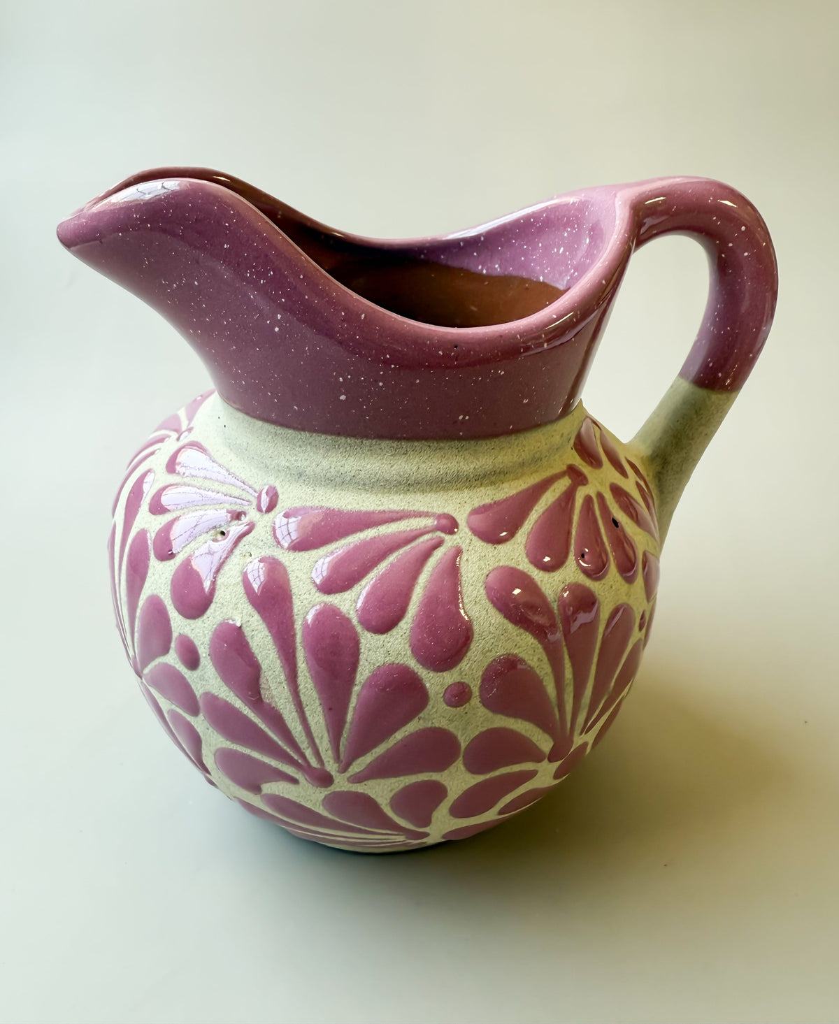 Talavera Style Clay Pitcher - Engobe Jarra Barro